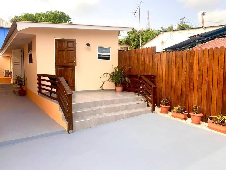 Cozy 1-Bedroom Apartment Close To City Center Willemstad Ngoại thất bức ảnh